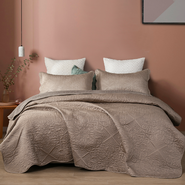 Bedspread Coverlet Set