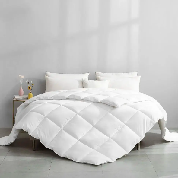 White Comforter 1